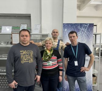 Сегодняшние школьники в гостях у вчерашних Сегодняшние школьники в гостях у вчерашних