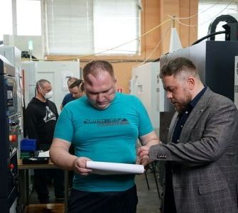 Ветеран СВО приступил к работе на "Импульс-Атом" Ветеран СВО приступил к работе на "Импульс-Атом"