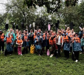 Сотрудники "Импульс-Атом" покорили Суру на байдарках под дождем