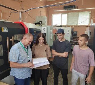 "Импульс-Атом" растит будущих сотрудников со школьной и студенческой скамьи