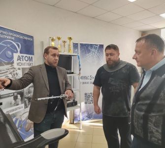 Михаил Ляшков посетил пензенский завод Импульс-Атом Михаил Ляшков посетил пензенский завод Импульс-Атом