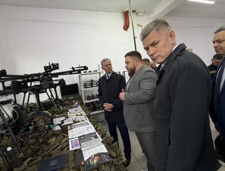 Александр Горовой посетил завод "Импульс-Атом" Александр Горовой посетил завод "Импульс-Атом"