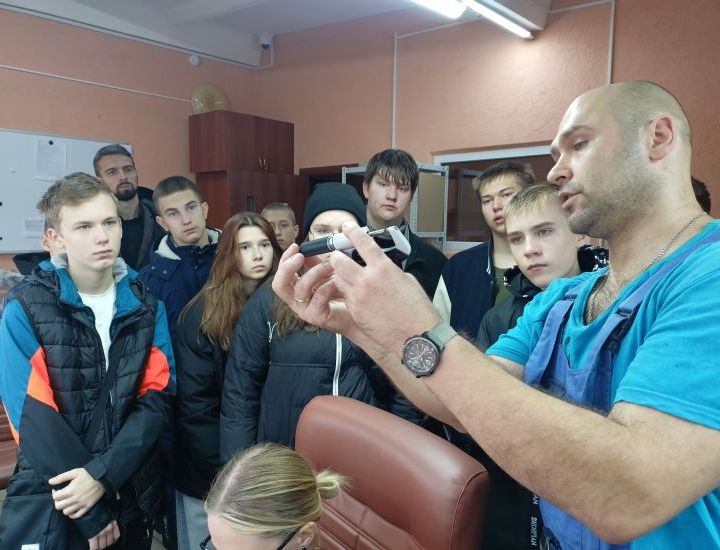Вновь без турникетов Вновь без турникетов