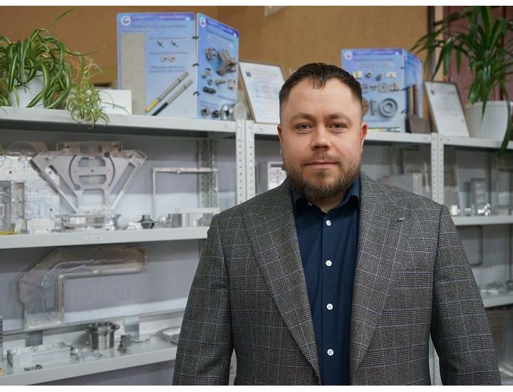"Импульс-Атом" познакомил студентов с производством беспилотной техники