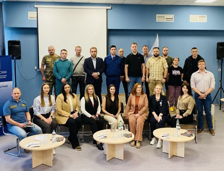 Импульс-Атом принял на завод героя СВО по итогам ярмарки вакансий