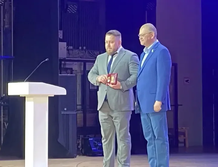 Валерий Чуйков награжден почетным знаком губернатора Пензенской области Валерий Чуйков награжден почетным знаком губернатора Пензенской области
